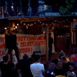 Menschen sterben und ihr schweigt
